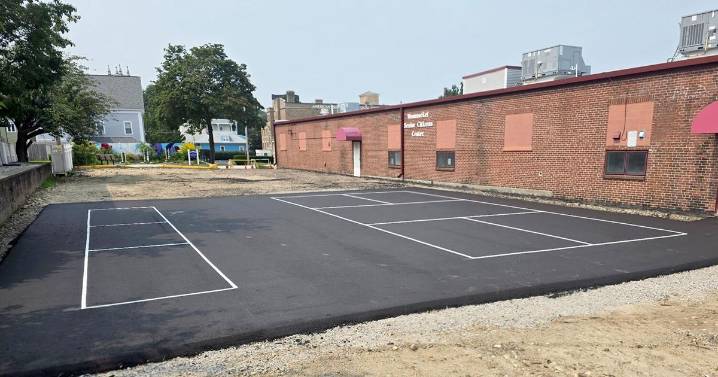 Weekend fundraiser supports new greenspace project at Aging Well