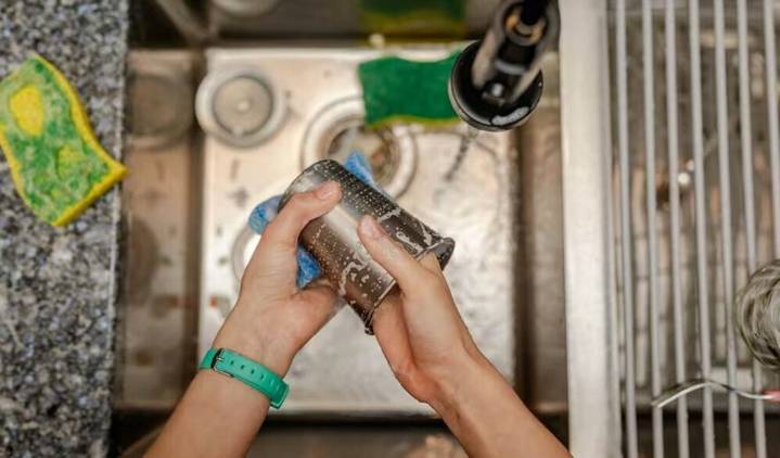 No más problemas en la cocina: los 10 errores más comunes al lavar los platos