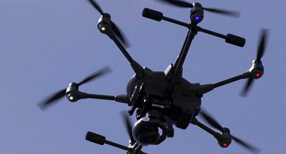 Colombia: derriban un helicóptero de la Policía en un ataque con un dron últimas
