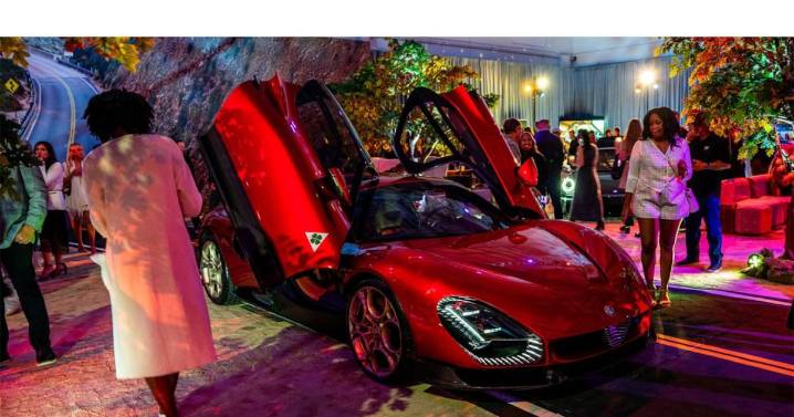 Alfa Romeo hace renacer una leyenda: la exclusiva actualización del 33 Stradale