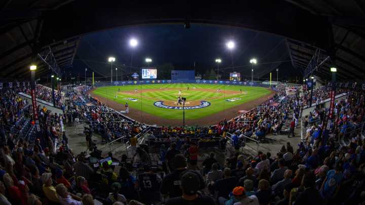 Mets live updates from Little League Classic game vs. Mariners