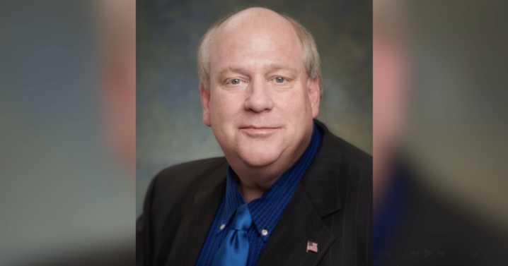 Longtime Manitowoc official Jim Brey passes away
