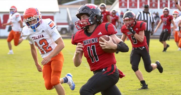 At the Game: Wayne up big on Tolsia at the half