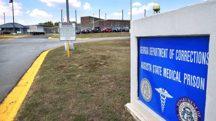 Former Augusta State Medical Prison guards indicted in 2020 inmate death