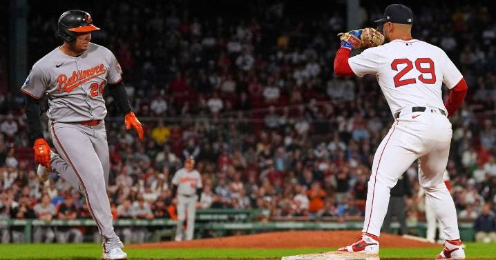 Baltimore Orioles blow late lead, then beat Boston 4