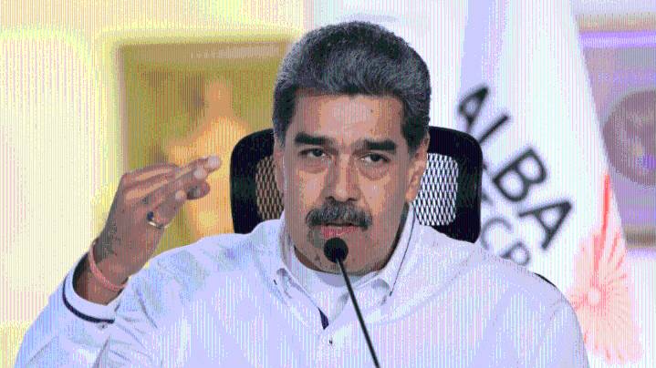 Presidente Maduro alerta sobre «frenesí enloquecido» de amenazas de EEUU: «¿Creen que Monroe puede volver y Bolívar no va a hacer nada?»