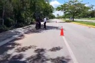 Persecución en Dzitbalché: Motociclista burla filtro policiaco y termina detenido