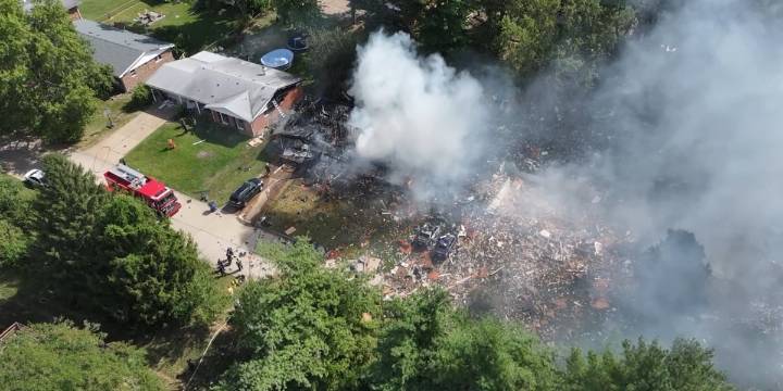 PHOTOS: Explosion rocks north St. Louis County