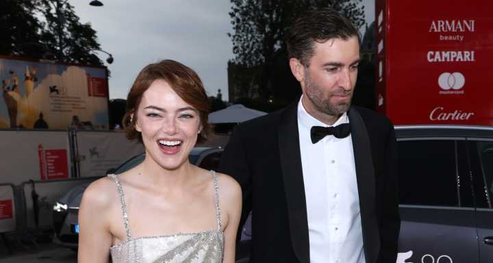 Emma Stone Gets Support from Husband Dave McCary at ‘Bugonia’ Premiere at Venice Film Festival 2025 | 2025 Venice Film Festival, Aidan Delbis, Alicia Silverstone, Bugonia, Dave McCary, Emma Stone, Jes