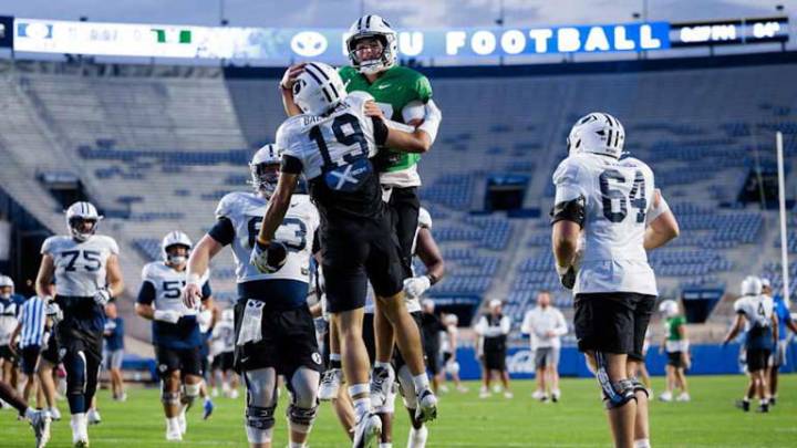 Kalani Sitake Clears Thoughts on Bear Bachmeier After BYU Legend’s Verdict on Jake Retzlaff Bear’s mere preparation and presence made it undeniable for Kalani Sitake and staff to name him the youngest