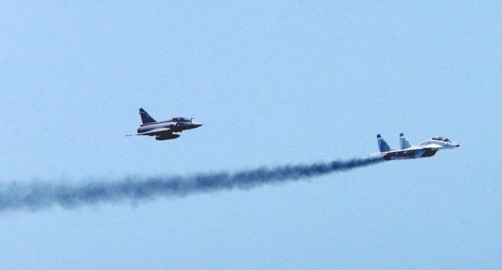 Comitiva peruana viajará a Suecia y Francia para definir la compra de aviones de combate