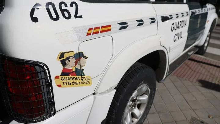 Comienza a disolverse la 'rave' ilegal de Valdáliaga: los organizadores y asistentes se enfrenta a multas de hasta 600.000 euros