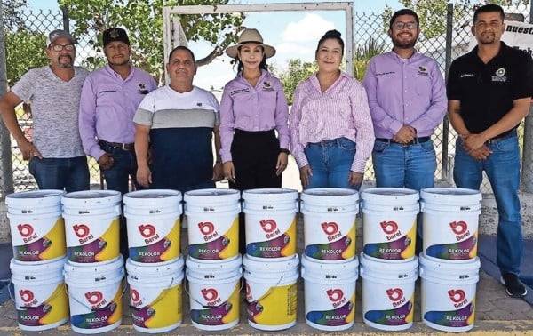 Apoyan con recursos e infraestructura a escuelas