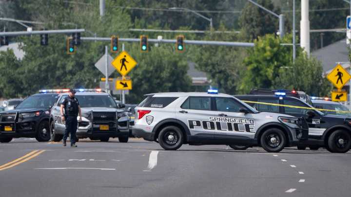Driver, SPD officer injured after police pursuit ends in vehicle fire