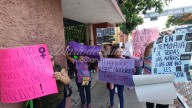 Protesta frente a centro educativo de Mérida
