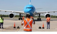 Vuelos nacionales e internacionales vuelven a la normalidad tras acuerdo con los controladores