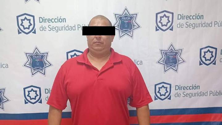 Cajera de Circle K escapa de presunto acosador en Viñedos de Torreón