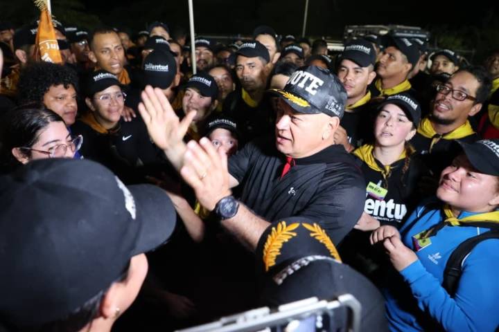 Diosdado Cabello acompañó Marcha Nocturna 10K de la Jpsuv