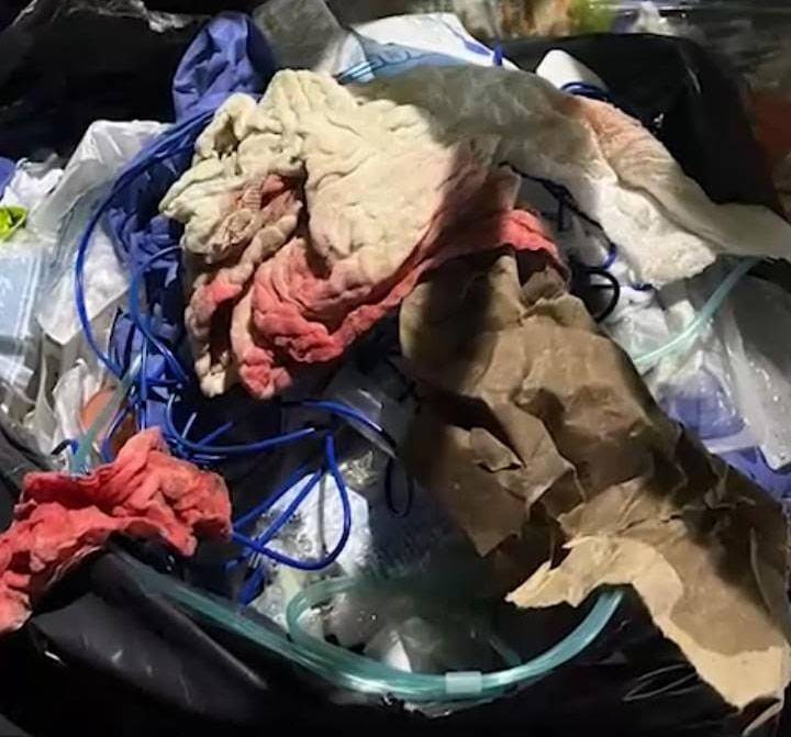 DENUNCIAN grave contaminación con residuos peligrosos por conocido hospital en Tuxtla
