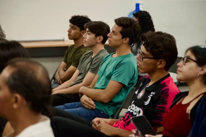 Concluyen talleres para jóvenes en la Casa de la Juventud del Municipio