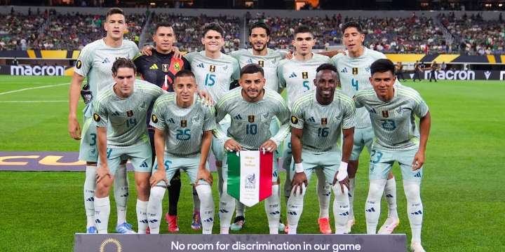Así sería el jersey de la selección mexicana para el Mundial 2026: filtran camiseta con el diseño de Francia 98