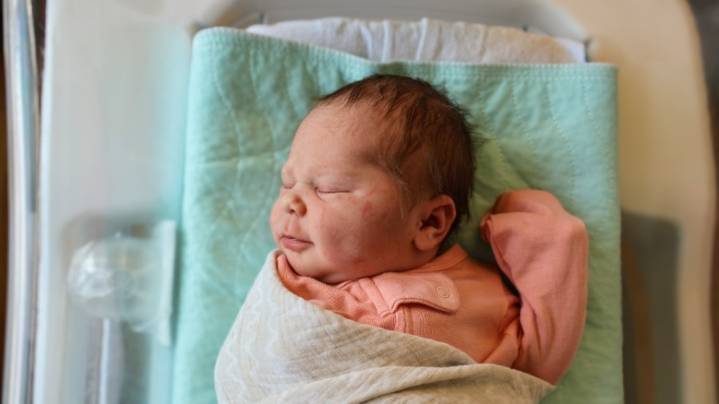 Special delivery: Baby born at Michigan McDonald's