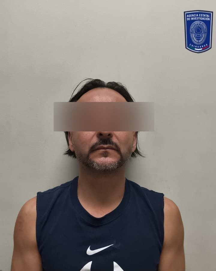 Traía más de 22 kilos de cocaína y marihuana, es detenido por la AEI