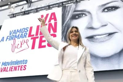 Vicky Dávila, de vigilar al poder a soñar con él para «rescatar» a Colombia de Petro