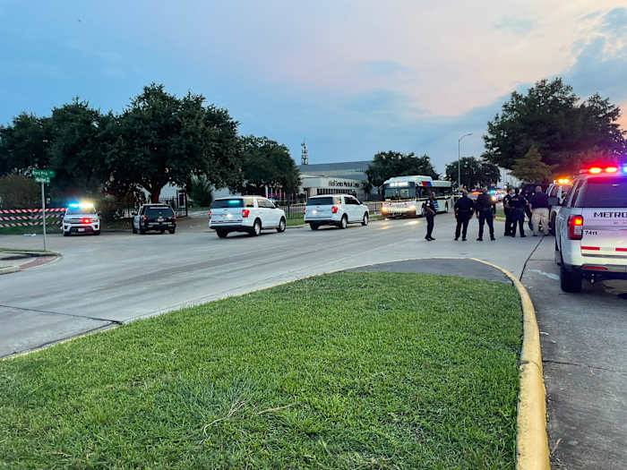 Man in critical condition after shooting at METRO bus stop in SW Houston