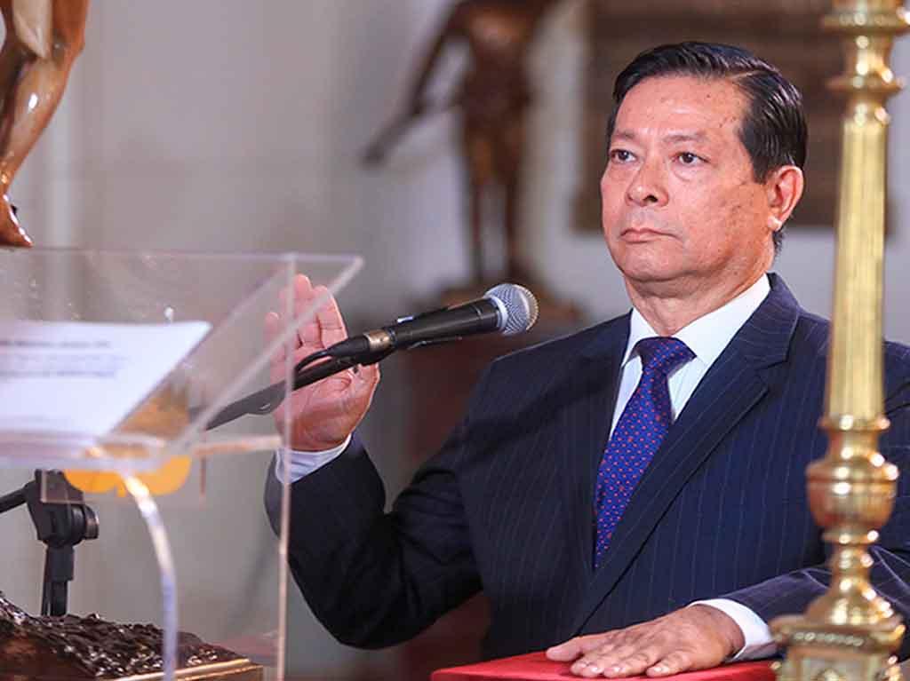 Perú protesta por incursión de avión militar colombiano