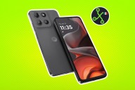 Celular Motorola barato, con tres cámaras y batería de 5200 mAh. Ideal para regalar a un estudiante