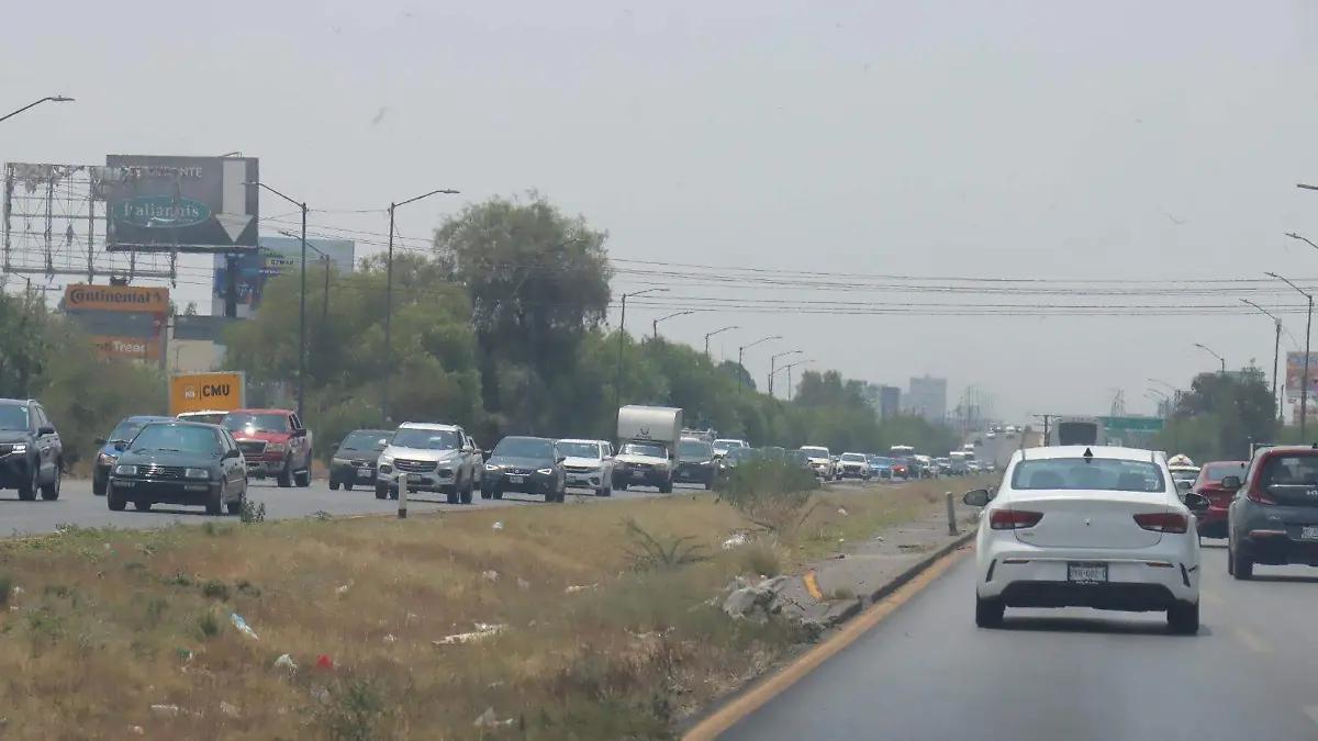 Son 3 las principales causas de incendios en automóviles, revelan Bomberos Metropolitanos
