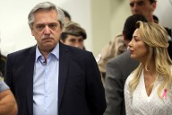 Revés para el expresidente. La fiscalía pide elevar a juicio la causa contra Alberto Fernández por violencia de género