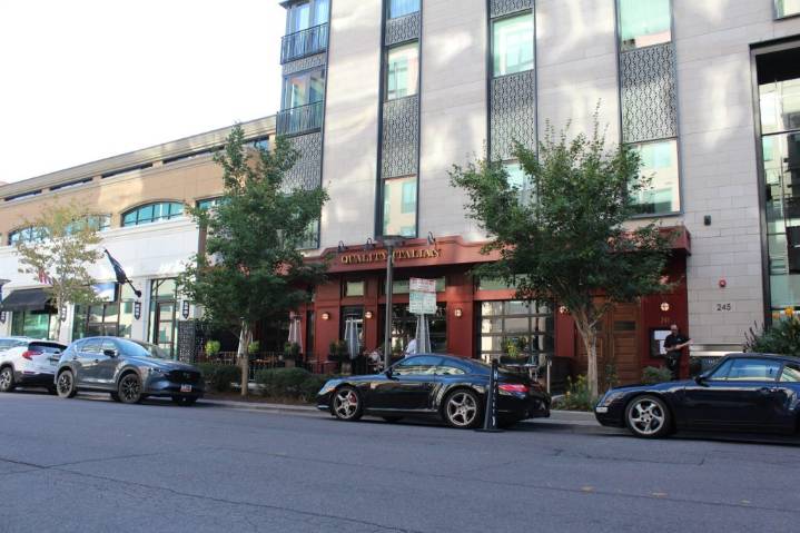 Quality Italian's street patio vetoed by Denver City Council
