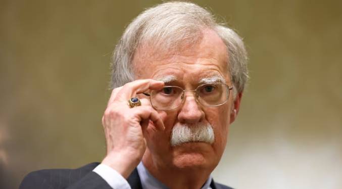 Registro del FBI en la residencia de John Bolton