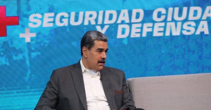 Maduro critica la “diplomacia de cañones” de EE.UU. y advierte: “No le bajamos la mirada a nadie”