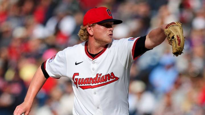 Guardians' Nic Enright, battling lymphoma, earns first save