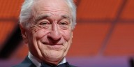 Siete hijos con cuatro mujeres distintas: los amores de Robert De Niro y la vida privada del actor atravesada por la discreción