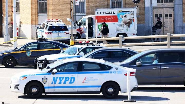 Un tiroteo en un bar de Brooklyn acaba con tres muertos y ocho heridos