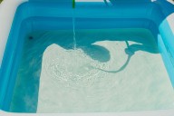 Newborn Dies After Mom’s 'Freebirth’ in Birthing Pool from Influencer