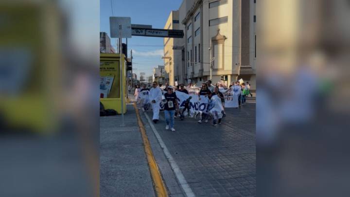 Marcha colectivo de buscadoras por personas desaparecidas en Monterrey