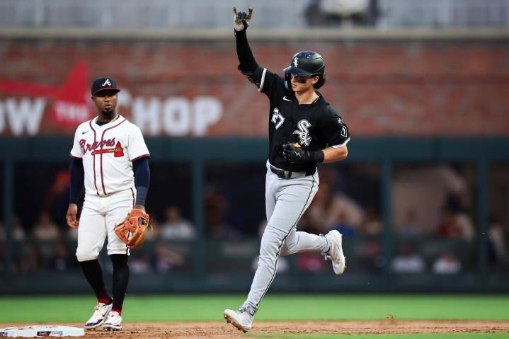 Medias Blancas aplastan a Strider en su lucha y vencen 13-9 a los Bravos – Chicago Tribune