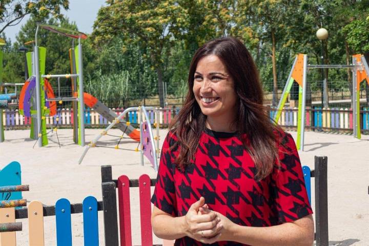 El Ayuntamiento renueva 15 áreas de juego infantil en barrios de Zaragoza