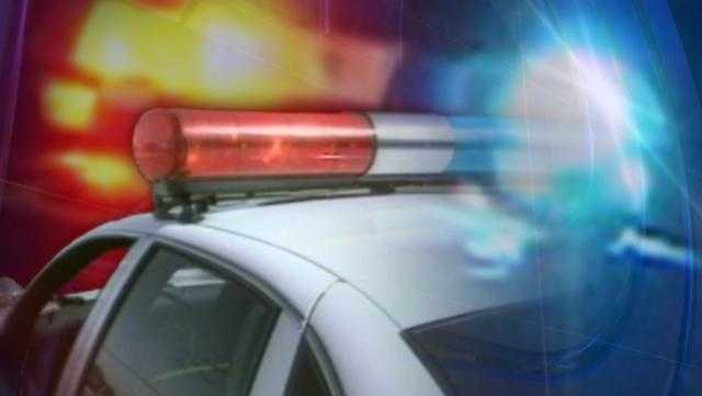 Crash shuts down section of Route 125 in Barrington