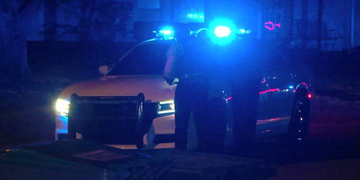 1-year-old girl, 2-year-old boy critically injured, man in custody, MPD says