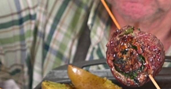 Mis brochetas de entraña rellenas de pesto