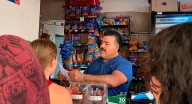 Cafetería Navarro volverá a becar estudiantes foráneos de Unison Hermosillo con comida y bebida diaria