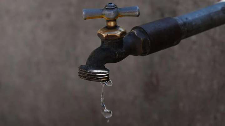 Se rompió un acueducto y varios barrios de Jujuy están sin agua: hasta qué hora