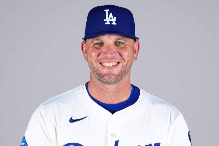 Dodgers hitting coach Aaron Bates rejoins team after health scare: 'We can celebrate that'