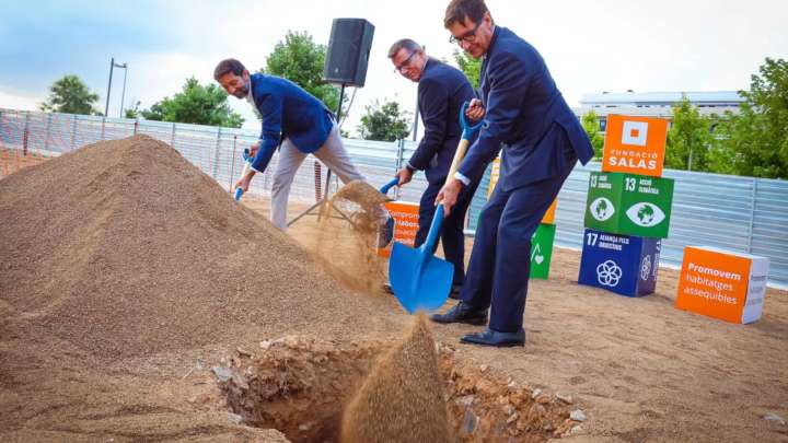 Illa ha visitado un centenar de municipios y ha recorrido 7.250 kilómetros en Catalunya durante su primer año como presidente de la Generalitat